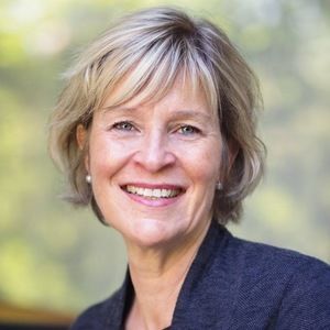 Meet your Posher, Lynette